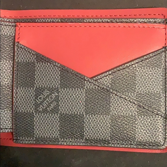 Louis Vuitton Wallet (red) - Picture 4 of 4